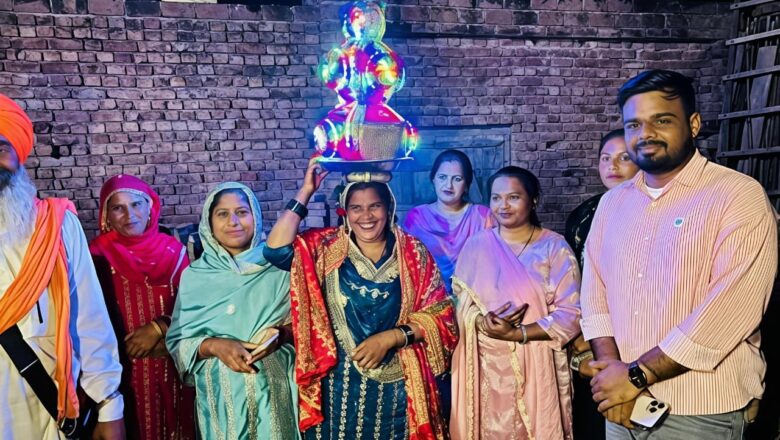 ਲੰਬੀ ਹਲਕੇ ਦੇ ਪਿੰਡ ਭਾਈ ਕਾ ਕੇਰਾ ਵਿੱਚ ਔਰਤਾਂ ਵੱਲੋਂ ਧੰਨਵਾਦੀ ਜਾਗੋ ਕੱਢ ਕੇ ਖੁਸ਼ੀ ਦਾ ਪ੍ਰਗਟਾਵਾ