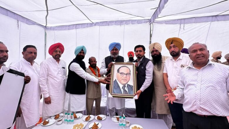 ਆਪ ਆਗੂਆਂ ਨੇ ਕਾਂਸ਼ੀ ਰਾਮ ਜੀ ਨੂੰ ਦਿੱਤੀ ਸ਼ਰਧਾਂਜਲੀ, ਸਮਾਜਿਕ ਨਿਆਂ ਅਤੇ ਸਮਾਨਤਾ ਪ੍ਰਤੀ ਵਚਨਬੱਧਤਾ ਦੁਹਰਾਈ