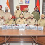 ਸਰਹੱਦ ਪਾਰੋਂ ਚਲ ਰਹੇ ਹਥਿਆਰ ਤਸਕਰੀ ਮਾਡਿਊਲ ਦਾ ਪਰਦਾਫਾਸ਼, ਨਾਬਾਲਗ ਸਮੇਤ ਛੇ ਦੋਸ਼ੀ ਅੰਮ੍ਰਿਤਸਰ ਵਿੱਚ ਕਾਬੂ; ਸੱਤ ਆਧੁਨਿਕ ਪਿਸਤੌਲ ਵੀ ਕੀਤੇ ਬਰਾਮਦ