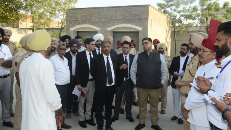 ਮਾਨਯੋਗ ਜਸਟਿਸ ਸ੍ਰੀ ਦੀਪਕ ਮਨਚੰਦਾ, ਪੰਜਾਬ ਅਤੇ ਹਰਿਆਣਾ ਹਾਈ ਕੋਰਟ ਦੇ ਐਡਮਿਨਸਟ੍ਰੇਟਿਵ ਜੱਜ ਵੱਲੋਂ ਅਦਾਲਤਾਂ ਦਾ ਨਿਰੀਖਣ