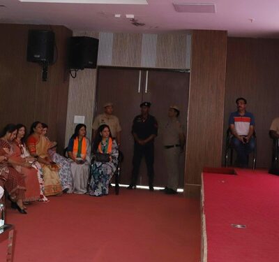 ਪ੍ਰਧਾਨ ਮੰਤਰੀ ਨਰਿੰਦਰ ਮੋਦੀ ਦੇ ‘ਮਨ ਕੀ ਬਾਤ’ ਪ੍ਰੋਗਰਾਮ ਨੂੰ ਮੁੱਖ ਮੰਤਰੀ ਨਾਇਬ ਸਿੰਘ ਸੈਣੀ ਨੇ ਗੁਰੂਗ੍ਰਾਮ ਵਿੱਚ ਸੁਣਿਆ