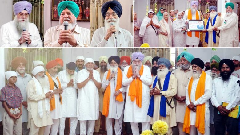 ਸ੍ਰੀ ਗੁਰੂ ਤੇਗ ਬਹਾਦਰ ਗੁਰਦੁਆਰਾ ਸਾਹਿਬ, ਕੋਟਕਪੂਰਾ ਦੀ ਪ੍ਰਬੰਧਕ ਕਮੇਟੀ ਅਤੇ ਸੰਗਤ ਨੇ ਸਪੀਕਰ ਸੰਧਵਾਂ ਦਾ ਸਨਮਾਨ ਕੀਤਾ