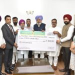 ਟਰਾਂਸਪੋਰਟ ਮੰਤਰੀ ਹਰਪਾਲ ਚੀਮਾ ਵੱਲੋਂ ਮ੍ਰਿਤਕ ਪੀ.ਆਰ.ਟੀ.ਸੀ. ਕੰਡਕਟਰ ਦੇ ਪਰਿਵਾਰ ਨੂੰ 40 ਲੱਖ ਰੁਪਏ ਦਾ ਬੀਮਾ ਚੈੱਕ ਭੇਟ