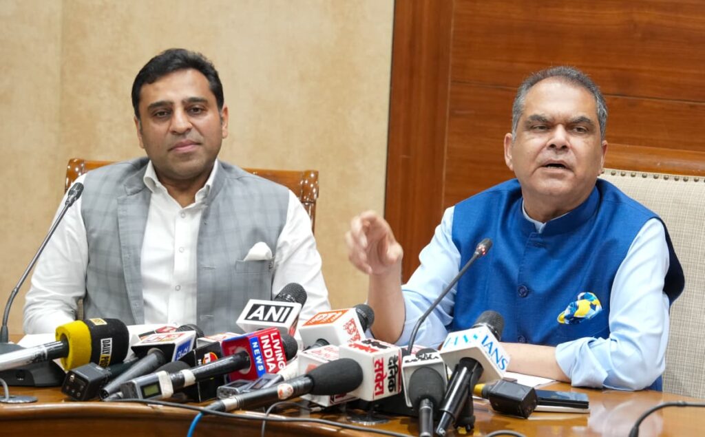 WhatsApp Image 2026 04 01 at 12.50.28 PM