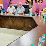 ਕੈਬਨਿਟ ਮੰਤਰੀ ਲਾਲ ਚੰਦ ਕਟਾਰੂਚੱਕ ਵੱਲੋਂ ਮਾਝੇ ਦੇ ਟਰਾਂਸਪੋਰਟਰਾਂ ਅਤੇ ਲੇਬਰ ਠੇਕੇਦਾਰਾਂ ਨਾਲ ਮੀਟਿੰਗ