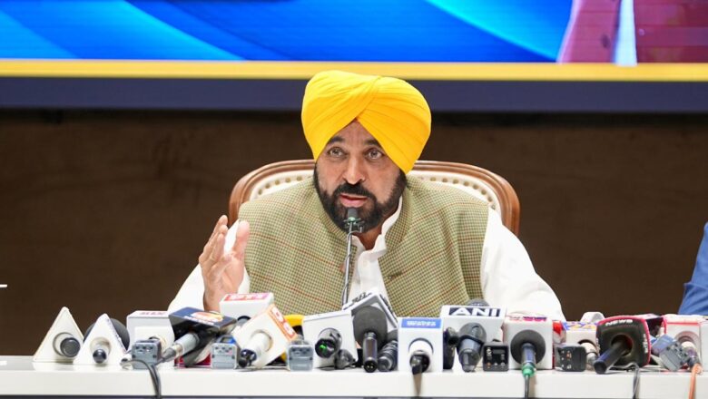 ਕਦੇ ਘਾਟੇ ‘ਚ ਚਲਦਾ ਬਿਜਲੀ ਵਿਭਾਗ ਪਿਛਲੇ 4 ਸਾਲਾਂ ਤੋਂ ਪੰਜਾਬ ਦੇ 90 ਫੀਸਦ ਘਰਾਂ ਨੂੰ ਮੁਫ਼ਤ ਬਿਜਲੀ ਦੇ ਕੇ ਵੀ ਕਮਾ ਰਿਹੈ ਮੁਨਾਫ਼ਾ: ਮੁੱਖ ਮੰਤਰੀ ਭਗਵੰਤ ਸਿੰਘ ਮਾਨ