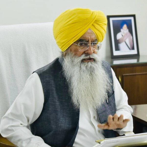 ਪੰਜਾਬ ਵਿੱਚ ਮੀਂਹ ਤੇ ਗੜੇਮਾਰੀ ਕਾਰਨ 1.30 ਲੱਖ ਏਕੜ ਰਕਬੇ ‘ਚ ਫ਼ਸਲਾਂ ਦਾ ਨੁਕਸਾਨ; ਗੁਰਮੀਤ ਸਿੰਘ ਖੁੱਡੀਆਂ ਵੱਲੋਂ ਨੁਕਸਾਨ ਦੇ ਮੁਲਾਂਕਣ ਲਈ ਕੇਂਦਰ ਨੂੰ ਟੀਮ ਭੇਜਣ ਦੀ ਅਪੀਲ ਅਤੇ ਕਿਸਾਨਾਂ ਲਈ ਤੁਰੰਤ ਰਾਹਤ ਦੀ ਮੰਗ