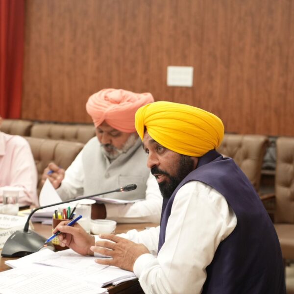 ਮੁੱਖ ਮੰਤਰੀ ਭਗਵੰਤ ਸਿੰਘ ਮਾਨ ਦੀ ਅਗਵਾਈ ਵਿੱਚ ਵਜ਼ਾਰਤ ਵੱਲੋਂ ਸ੍ਰੀ ਗੁਰੂ ਗ੍ਰੰਥ ਸਾਹਿਬ ਜੀ ਦੀ ਬੇਅਦਬੀ ਰੋਕਣ ਅਤੇ ਸਜ਼ਾਵਾਂ ਹੋਰ ਸਖ਼ਤ ਬਣਾਉਣ ਲਈ ਬੇਅਦਬੀ ਵਿਰੋਧੀ ਕਾਨੂੰਨ ਵਿੱਚ ਤਰਮੀਮ ਕਰਨ ਦੀ ਮਨਜ਼ੂਰੀ