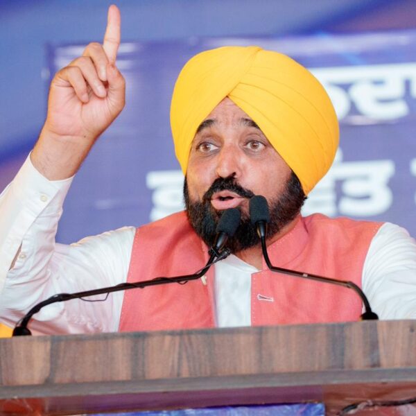 ਇਤਿਹਾਸਕ ਨਗਰ ਬਟਾਲਾ ਦੇ ਵਿਕਾਸ ਨੂੰ ਵੱਡਾ ਹੁਲਾਰਾ, ਮੁੱਖ ਮੰਤਰੀ ਭਗਵੰਤ ਸਿੰਘ ਮਾਨ ਵੱਲੋਂ 177 ਕਰੋੜ ਰੁਪਏ ਦੇ ਪ੍ਰਾਜੈਕਟਾਂ ਦਾ ਐਲਾਨ