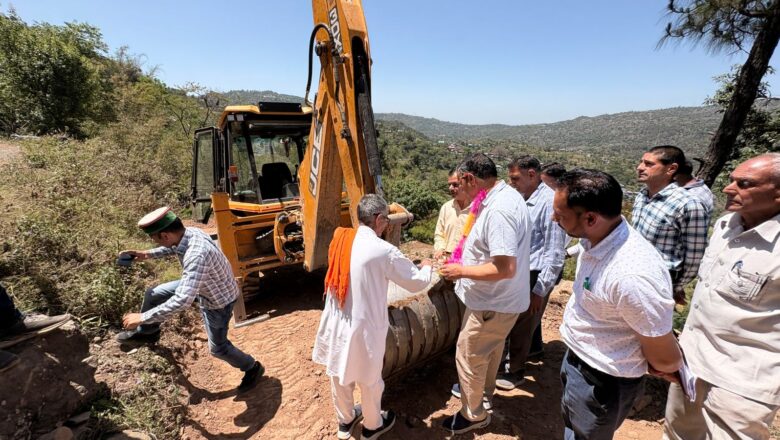 फार्म एक्सेस रोड निर्माण कार्य शुरू, किसानों को मिलेगा सीधा लाभ