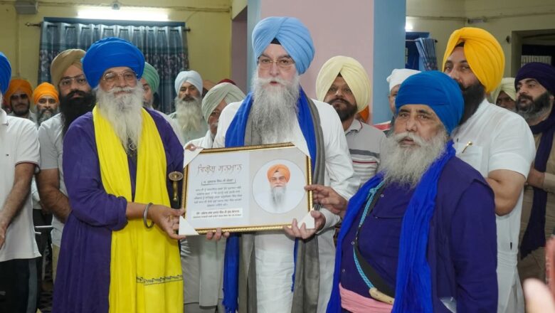 ਪੰਜਾਬ ਵਿੱਚ ਬੇਅਦਬੀ ਵਿਰੋਧੀ ਕਾਨੂੰਨ ਲਾਗੂ ਕਰਨ ਲਈ ਸਪੀਕਰ ਸੰਧਵਾਂ ਦਾ ਵਿਸ਼ੇਸ਼ ਸਨਮਾਨ