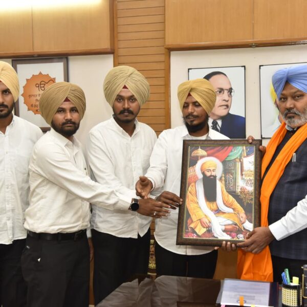 ਵਿੱਤ ਮੰਤਰੀ ਹਰਪਾਲ ਸਿੰਘ ਚੀਮਾ ਵੱਲੋਂ ਸਿਹਤ ਵਿਭਾਗ ਨੂੰ ਆਸ਼ਾ ਵਰਕਰਾਂ ਅਤੇ ਫੈਸਿਲੀਟੇਟਰਾਂ ਦੇ ਮਾਣ ਭੱਤੇ ਵਧਾਉਣ ਲਈ ਕੇਂਦਰ ਸਰਕਾਰ ਤੱਕ ਪਹੁੰਚ ਕਰਨ ਦੇ ਨਿਰਦੇਸ਼