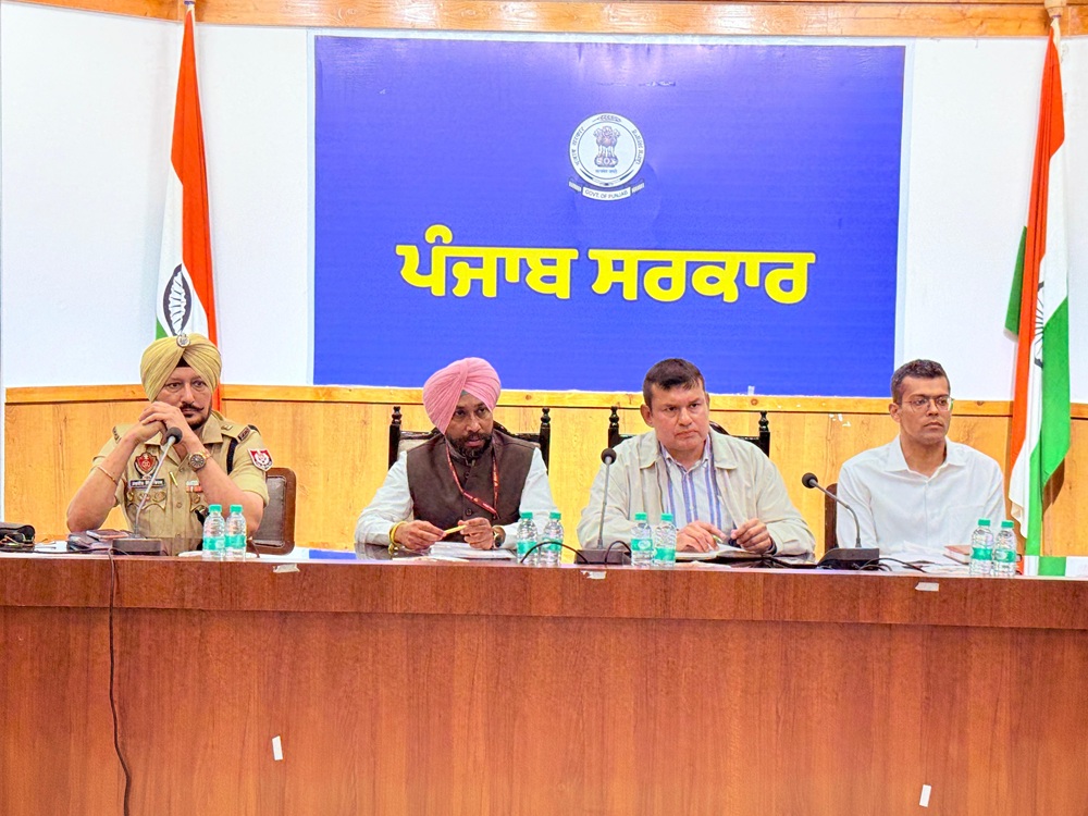 C1c54eee ee1d 45c3 8ea3 80e2ded2a75e