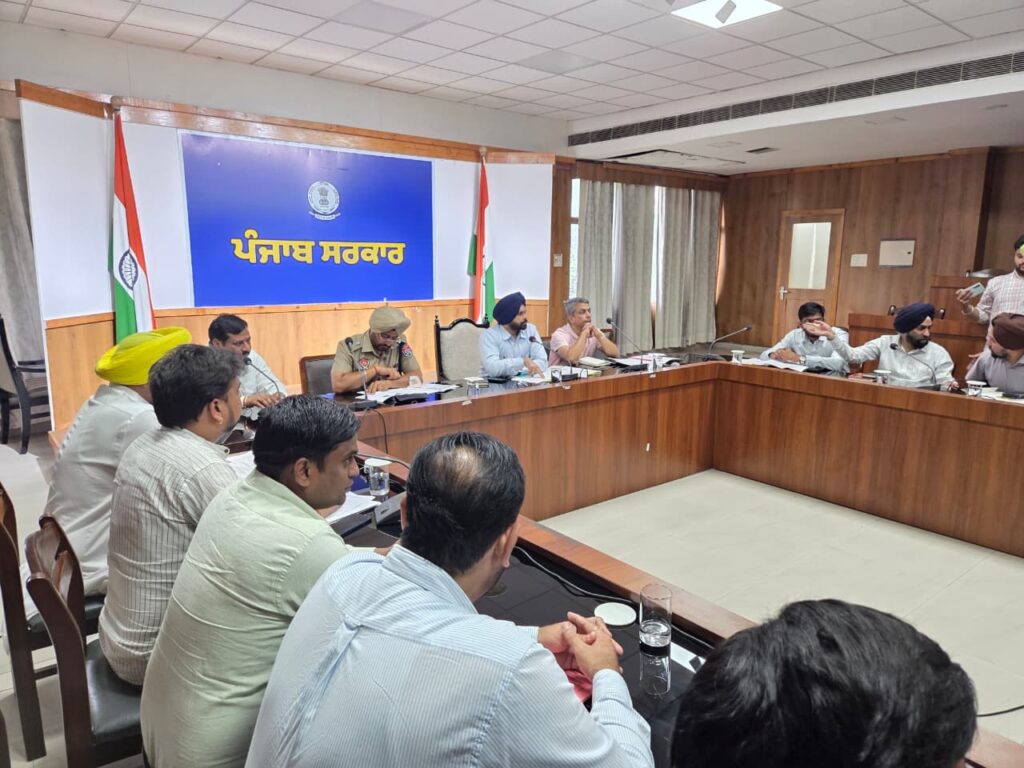 Ef2c535d 41c2 4562 b193 b04aab6d068b