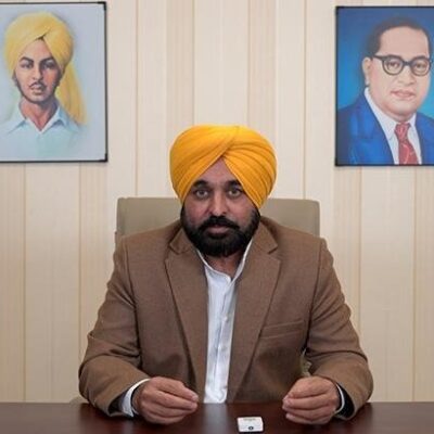 ਆਪ ਦੇ ਕੌਮੀ ਕਨਵੀਨਰ ਅਰਵਿੰਦ ਕੇਜਰੀਵਾਲ ਦਾ ਫੈਸਲਾ ਸੱਚਾਈ, ਸਵੈ-ਮਾਣ ਅਤੇ ਗਾਂਧੀਵਾਦੀ ਸਤਿਆਗ੍ਰਹਿ ‘ਤੇ ਅਧਾਰਤ ਹੈ, ਆਪ ਪੰਜਾਬ ਦੀ ਲੀਡਰਸ਼ਿਪ ਉਨ੍ਹਾਂ ਦੇ ਨਾਲ ਚਟਾਨ ਵਾਂਗ ਖੜ੍ਹੀ ਹੈ