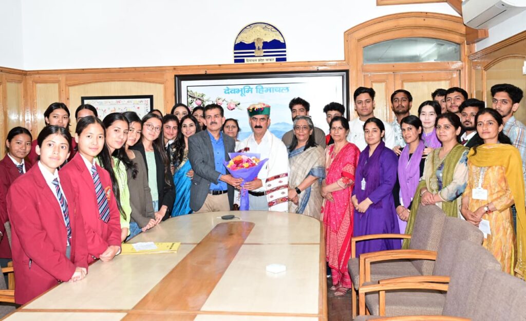 Deligation of Students (2)