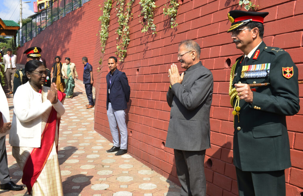 President visited the Army Training Command (3)