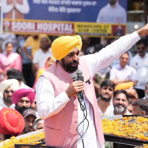 ਅੰਮ੍ਰਿਤਸਰ ਅਤੇ ਜਲੰਧਰ ਵਿੱਚ ਹੋਏ ਬੰਬ ਧਮਾਕੇ, ਪੰਜਾਬ ਵਿੱਚ ਭਾਜਪਾ ਦੀਆਂ ਚੋਣ ਤਿਆਰੀਆਂ ਦਾ ਹਿੱਸਾ: ਮੁੱਖ ਮੰਤਰੀ ਭਗਵੰਤ ਸਿੰਘ ਮਾਨ