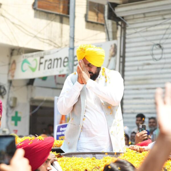 ਵਤਨ ਦੀ ਖਾਤਰ ਸਭ ਤੋਂ ਵੱਧ ਜਾਨਾਂ ਕੁਰਬਾਨ ਕਰਨ ਵਾਲੇ ਪੰਜਾਬੀਆਂ ’ਤੇ ਦੇਸ਼ ਵਿਰੋਧੀ ਹੋਣ ਦਾ ਠੱਪਾ ਲਾ ਰਹੀ ਹੈ ਭਾਜਪਾ-ਮੁੱਖ ਮੰਤਰੀ ਭਗਵੰਤ ਸਿੰਘ ਮਾਨ