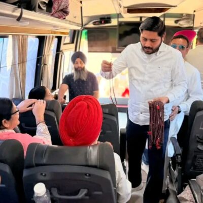 ਵਿਧਾਇਕ ਸ਼ੈਰੀ ਕਲਸੀ ਨੇ ‘ਮੁੱਖ ਮੰਤਰੀ ਤੀਰਥ ਯਾਤਰਾ’ ਤਹਿਤ ਵਾਰਡ ਨੰਬਰ 12 ਤੋਂ ਸ਼ਰਧਾਲੂਆਂ ਦੀ 16 ਵੀ ਬੱਸ ਰਵਾਨਾ ਕੀਤੀ