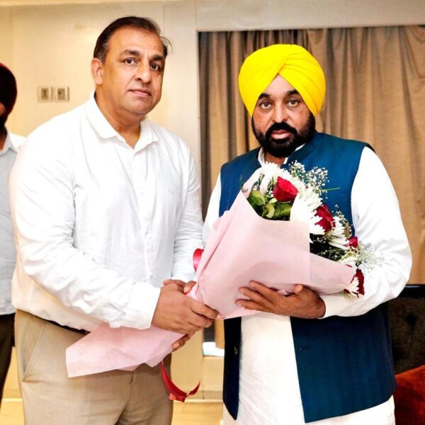 ਪੰਜਾਬ ਪਹਿਲੀ ਵਾਰ ਏਸ਼ੀਅਨ ਹਾਕੀ ਚੈਂਪੀਅਨਜ਼ ਟਰਾਫੀ ਦੀ ਮੇਜ਼ਬਾਨੀ ਕਰੇਗਾ, ਮੁੱਖ ਮੰਤਰੀ ਭਗਵੰਤ ਸਿੰਘ ਮਾਨ ਨੇ ਸ਼ਾਨਦਾਰ ਸਮਾਗਮ ਲਈ ਪੂਰਨ ਸਹਿਯੋਗ ਦਾ ਦਿੱਤਾ ਭਰੋਸਾ