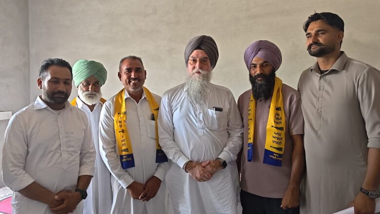 ਸਪੀਕਰ ਸੰਧਵਾ ਪਿੰਡ ਧੂੜਕੋਟ ਵਿਖੇ ਪੀਰ ਬੇਰੀ ਜੀ ਦੇ ਸਲਾਨਾ ਭੰਡਾਰੇ ਵਿਚ ਹੋਏ ਨਤਮਸਤਕ