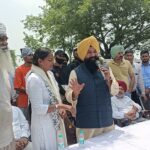 ਪੰਜਾਬ ਰਾਜ ਅਨੁਸੂਚਿਤ ਜਾਤੀਆਂ ਕਮਿਸ਼ਨ ਦੇ ਚੇਅਰਮੈਨ ਨੇ ਖੁੱਲ੍ਹੀ ਕਚਿਹਰੀ ਲਾ ਕੇ ਲੋਕਾਂ ਦੀਆਂ ਸਮੱਸਿਆਵਾਂ ਸੁਣੀਆਂ
