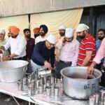 ਲੋਕ ਸੰਪਰਕ ਵੱਲੋਂ ਸ੍ਰੀ ਗੁਰੂ ਅਰਜਨ ਦੇਵ ਜੀ ਦੇ ਸ਼ਹੀਦੀ ਗੁਰਪੁਰਬ ਅਤੇ ਨਿਰਜਲਾ ਇਕਾਦਸ਼ੀ ਨੂੰ ਸਮਰਪਿਤ ਛਬੀਲ
