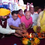 ਗੁਰੂ ਸਾਹਿਬਾਨ ਅਤੇ ਸੰਤਾਂ-ਮਹਾਪੁਰਸ਼ਾਂ ਦੁਆਰਾ ਦਿਖਾਏ ਗਏ ਧਰਮ ਦੇ ਮਾਰਗ ‘ਤੇ ਚੱਲ ਰਹੀ ਹੈ ਭਗਵੰਤ ਮਾਨ ਸਰਕਾਰ: ਅਰਵਿੰਦ ਕੇਜਰੀਵਾਲ