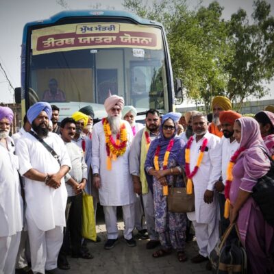 ਸਪੀਕਰ ਪੰਜਾਬ ਵਿਧਾਨ ਸਭਾ ਸ. ਕੁਲਤਾਰ ਸਿੰਘ ਸੰਧਵਾਂ ਨੇ ਤੀਰਥ ਯਾਤਰਾ ਬੱਸ ਨੂੰ ਰਵਾਨਾ ਕੀਤਾ