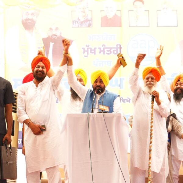ਅਕਾਲੀ ਬੇਅਦਬੀ ਵਿਰੋਧੀ ਐਕਟ ਦਾ ਵਿਰੋਧ ਕਰ ਰਹੇ ਹਨ ਕਿਉਂਕਿ ਉਨ੍ਹਾਂ ਨੂੰ ਪਤਾ ਕਿ ਪਿਛਲੇ ਗੁਨਾਹਾਂ ਦੀ ਕੀਮਤ ਚੁਕਾਉਣੀ ਪਵੇਗੀ: ਮੁੱਖ ਮੰਤਰੀ ਭਗਵੰਤ ਸਿੰਘ ਮਾਨ