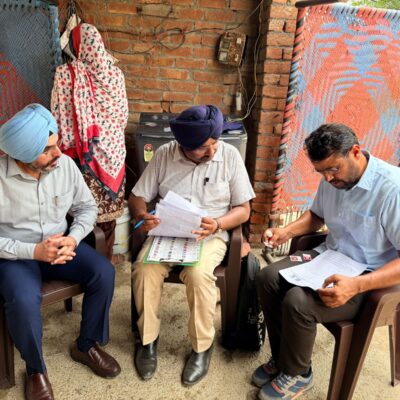 ਡਾ. ਕਰਨਵੀਰ ਸਿੰਘ ਨੇ ਭਰੇ ਹੋਏ ਗਣਨਾ ਫਾਰਮ ਇਕੱਤਰ ਕੀਤੇ ਜਾਣ ਦੇ ਕੰਮ ਦਾ ਲਿਆ ਜਾਇਜ਼ਾ
