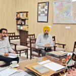 ਮਾਲ ਵਿਭਾਗ ਨਾਲ ਸਬੰਧਤ ਵਿੱਚ ਹੋਰ ਤੇਜ਼ੀ ਲਿਆਉਣ ਲਈ ਜ਼ਿਲ੍ਹਾ ਪ੍ਰਸ਼ਾਸਨ ਵਚਨਬੱਧ- ਡਿਪਟੀ ਕਮਿਸ਼ਨਰ