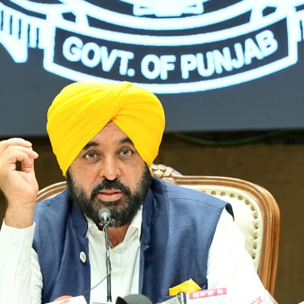 ਮੁੱਖ ਮੰਤਰੀ ਭਗਵੰਤ ਸਿੰਘ ਮਾਨ ਵੱਲੋਂ ਵੱਡੀ ਰਾਹਤ ਦਾ ਐਲਾਨ: ਪੰਜਾਬ ਵਿੱਚ ਬਣਾਏ ਜਾਣਗੇ 10 ਲੱਖ ਨਵੇਂ ਰਾਸ਼ਨ ਕਾਰਡ