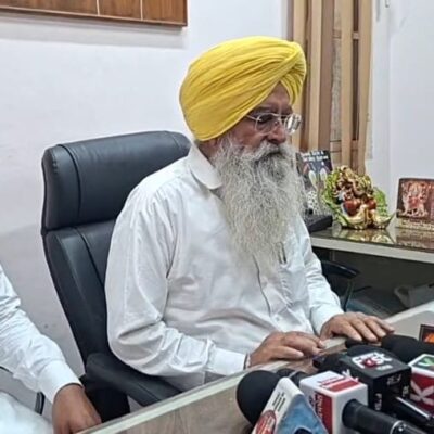 ਸਵ. ਬਾਬੂ ਭਗਵਾਨ ਦਾਸ ਅਰੋੜਾ ਦੀ 26ਵੀਂ ਬਰਸੀ ਮੌਕੇ ਕੈਬਨਿਟ ਮੰਤਰੀ ਗੁਰਮੀਤ ਸਿੰਘ ਖੁੱਡੀਆਂ ਵੱਲੋਂ ਸ਼ਰਧਾ ਦੇ ਫੁੱਲ ਭੇਟ