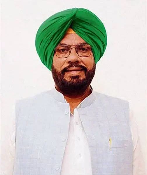ਬਾਦਲ ਪਰਿਵਾਰ ਪੰਜਾਬ ਅਤੇ ਸਿੱਖ ਪੰਥ ਦਾ ਸਭ ਤੋਂ ਵੱਡਾ ਦੁਸ਼ਮਣ, ਉਨ੍ਹਾਂ ਨੇ ਪੰਜਾਬ ਦੇ ਸਭ ਤੋਂ ਕਾਲੇ ਦੌਰ ਦੇ ਸੱਚ ਨੂੰ ਦਬਾਉਣ ਦੀ ਕੋਸ਼ਿਸ਼ ਕੀਤੀ: ਕੁਲਦੀਪ ਸਿੰਘ ਧਾਲੀਵਾਲ