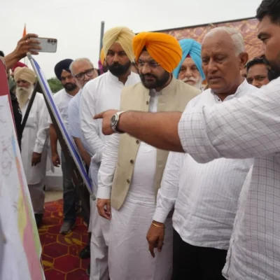 ਬਨਿਟ ਮੰਤਰੀ ਬਰਿੰਦਰ ਕੁਮਾਰ ਗੋਇਲ ਅਤੇ ਤਰੁਨਪ੍ਰੀਤ ਸਿੰਘ ਸੌਂਦ ਨੇ ਖੰਨਾ ਵਿੱਚ 70.52 ਕਰੋੜ ਦੇ ਮੁਕੰਮਲ ਹੋਏ ਸਿੰਚਾਈ ਪ੍ਰਾਜੈਕਟਾਂ ਦਾ ਕੀਤਾ ਉਦਘਾਟਨ