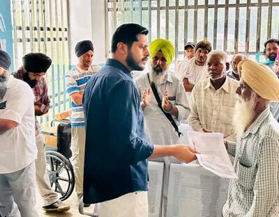 ਵਿਧਾਇਕ ਸ਼ੈਰੀ ਕਲਸੀ ਨੇ ਲੋਕ ਮਿਲਣੀ ਦੌਰਾਨ ਮੁਸ਼ਕਿਲਾਂ ਸੁਣ ਕੇ ਕੀਤੀਆਂ ਹੱਲ
