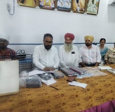 ਪਿੰਡ ਛਾਪਾ ਵਿਖੇ ਅੱਖਾਂ ਦੀ ਮੁਫ਼ਤ ਜਾਂਚ ਅਤੇ ਐਨਕਾਂ ਦੀ ਵੰਡ ਸਬੰਧੀ ਲਗਾਇਆ ਗਿਆ ਕੈਂਪ