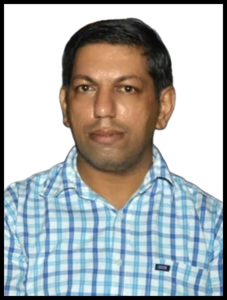 Pic Teacher Dinesh Kumar
