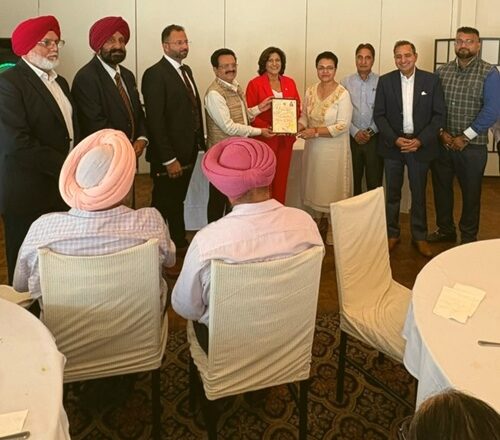 ਪੰਜਾਬ ਰਾਜ ਖ਼ੁਰਾਕ ਕਮਿਸ਼ਨ ਦੇ ਚੇਅਰਮੈਨ ਬਾਲ ਮੁਕੰਦ ਸ਼ਰਮਾ ਨੇ ਕੈਨੇਡਾ ਵਿੱਚ ਗਲੋਬਲ ਸੈਮੀਨਾਰ ਦੌਰਾਨ ਪੰਜਾਬ ਦੇ ਪੋਸ਼ਣ ਬਾਗਾਂ ਅਤੇ ਖੇਤੀ-ਨਿਰਯਾਤ ਸੰਭਾਵਨਾਵਾਂ ਕੀਤੀਆਂ ਉਜਾਗਰ