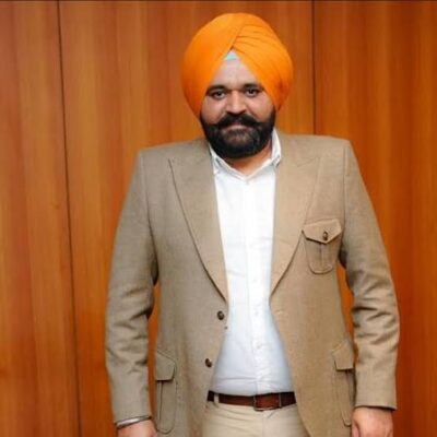 ਓਐਸਡੀ ਰਾਜਵੀਰ ਸਿੰਘ ਘੁੰਮਣ ਨੇ ਅਕਾਲੀ ਦਲ ਦੇ ਆਗੂ ਬਿਕਰਮ ਸਿੰਘ ਮਜੀਠੀਆ ਨੂੰ ਇਲਜ਼ਾਮ ਸਾਬਤ ਕਰਨ ਜਾਂ ਮਾਫ਼ੀ ਮੰਗਣ ਦੀ ਦਿੱਤੀ ਚੁਣੌਤੀ