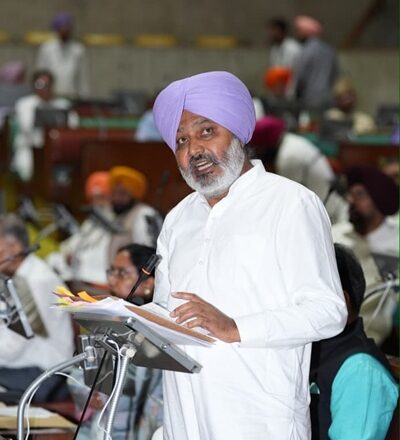 ਕੈਬਨਿਟ ਮੰਤਰੀ ਹਰਪਾਲ ਸਿੰਘ ਚੀਮਾ ਵੱਲੋਂ ਪੰਜਾਬ ਵਿਧਾਨ ਸਭਾ ਵਿੱਚ ਭਾਜਪਾ ਸਰਕਾਰ ਵੱਲੋਂ ਵਿਦਿਆਰਥੀਆਂ ਅਤੇ ਜਮਹੂਰੀ ਹੱਕਾਂ ‘ਤੇ ਕੀਤੇ ਜਾ ਰਹੇ ਹਮਲਿਆਂ ਵਿਰੁੱਧ ਮਤਾ ਪੇਸ਼