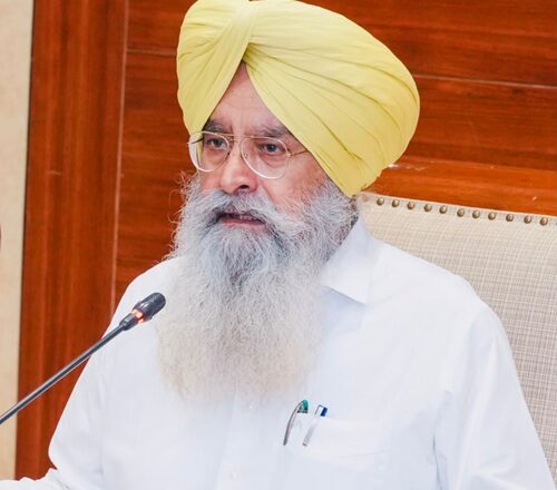 ਪੰਜਾਬ ਵਿੱਚ ਗੰਨੇ ਦੀ ਫ਼ਸਲ ਅਧੀਨ ਰਕਬਾ 1.16 ਲੱਖ ਹੈਕਟੇਅਰ ਤੱਕ ਪਹੁੰਚਿਆ; ਮਾਨ ਸਰਕਾਰ ਨੇ 700 ਲੱਖ ਕੁਇੰਟਲ ਪੈਦਾਵਾਰ ਦਾ ਟੀਚਾ ਮਿੱਥਿਆ: ਗੁਰਮੀਤ ਸਿੰਘ ਖੁੱਡੀਆਂ