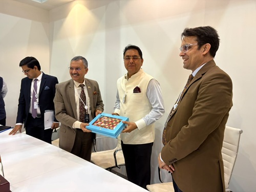 Punjab Industries & Commerce Minister Aman Arora holding discussions with Shri Deepak Mittal,aman arora