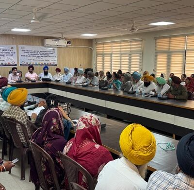 ਜ਼ਿਲ੍ਹਾ ਪੱਧਰੀ ਟ੍ਰੇਨਿੰਗ ਦੌਰਾਨ ਸਰਪੰਚਾਂ ਨੂੰ ਕੇਂਦਰ ਤੇ ਪੰਜਾਬ ਸਰਕਾਰ ਦੀਆਂ ਸਕੀਮਾਂ ਬਾਰੇ ਦਿੱਤੀ ਜਾਣਕਾਰੀ