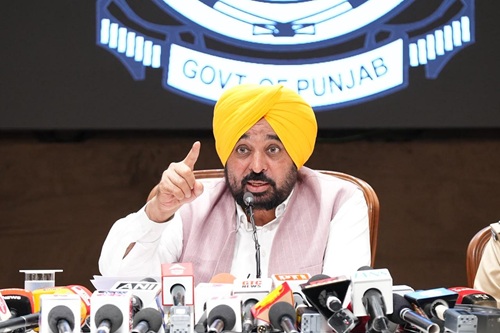 ਪਹਿਲੀ ਵਾਰ ਪੰਜਾਬ ਨੇ ਗੈਂਗਸਟਰਾਂ ਅਤੇ ਨਸ਼ਿਆਂ ਦੀ ਅਲਾਮਤ ਵਿਰੁੱਧ ਸਖ਼ਤ ਅਤੇ ਮਿਸਾਲੀ ਕਾਰਵਾਈ ਕੀਤੀ-ਮੁੱਖ ਮੰਤਰੀ ਭਗਵੰਤ ਸਿੰਘ ਮਾਨ