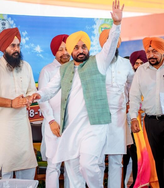 ਅਸੀਂ ਕਿਸਾਨਾਂ ਦੇ ਹਿੱਤਾਂ ਦੀ ਰਾਖੀ ਅਤੇ ਖੇਤੀਬਾੜੀ ਨੂੰ ਲਾਹੇਵੰਦ ਬਣਾਉਣ ਲਈ ਵਚਨਬੱਧ ਹਾਂ: ਮੁੱਖ ਮੰਤਰੀ ਭਗਵੰਤ ਸਿੰਘ ਮਾਨ