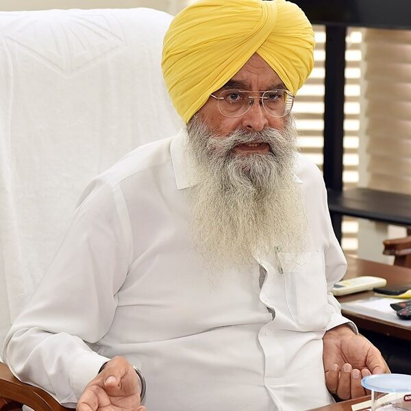 ਪਰਾਲੀ ਦੇ ਸੁਚੱਜੇ ਪ੍ਰਬੰਧ ਲਈ ਖ਼ਰੀਦੀਆਂ 16 ਹਜ਼ਾਰ ਤੋਂ ਵੱਧ ਮਸ਼ੀਨਾਂ; ਪੰਜਾਬ ਦੇ ਕਿਸਾਨਾਂ ਨੂੰ 183 ਕਰੋੜ ਰੁਪਏ ਦੀ ਸਬਸਿਡੀ ਜਾਰੀ: ਗੁਰਮੀਤ ਸਿੰਘ ਖੁੱਡੀਆਂ
