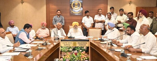 ਆੜ੍ਹਤੀਏ ਖਰੀਦ ਪ੍ਰਣਾਲੀ ਦਾ ਅਨਿੱਖੜਵਾਂ ਅੰਗ, ਪੰਜਾਬ ਸਰਕਾਰ ਉਨ੍ਹਾਂ ਦੀ ਸਮੁੱਚੀ ਭਲਾਈ ਲਈ ਵਚਨਬੱਧ: ਮੰਤਰੀ ਸਮੂਹ